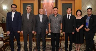 The Ambassador of the Islamic Republic of Iran to the Kingdom of Thailand met with the Director General of Consular Affairs Department of the MFA of
