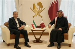 I.R. Iran, Ministry of Foreign Affairs- Iranian and Qarari FMs meet in Doha
